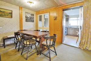 Dining room- click for photo gallery